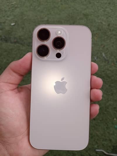 Apple iPhone 16 Pro