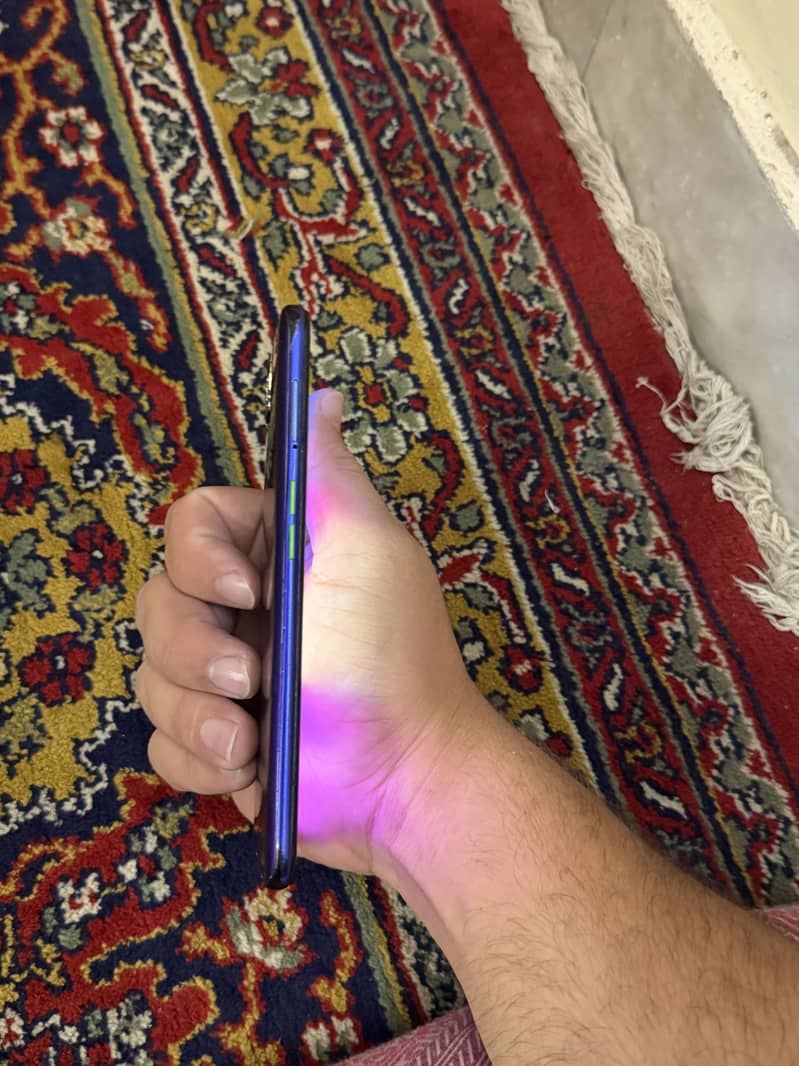 OPPO A9 4