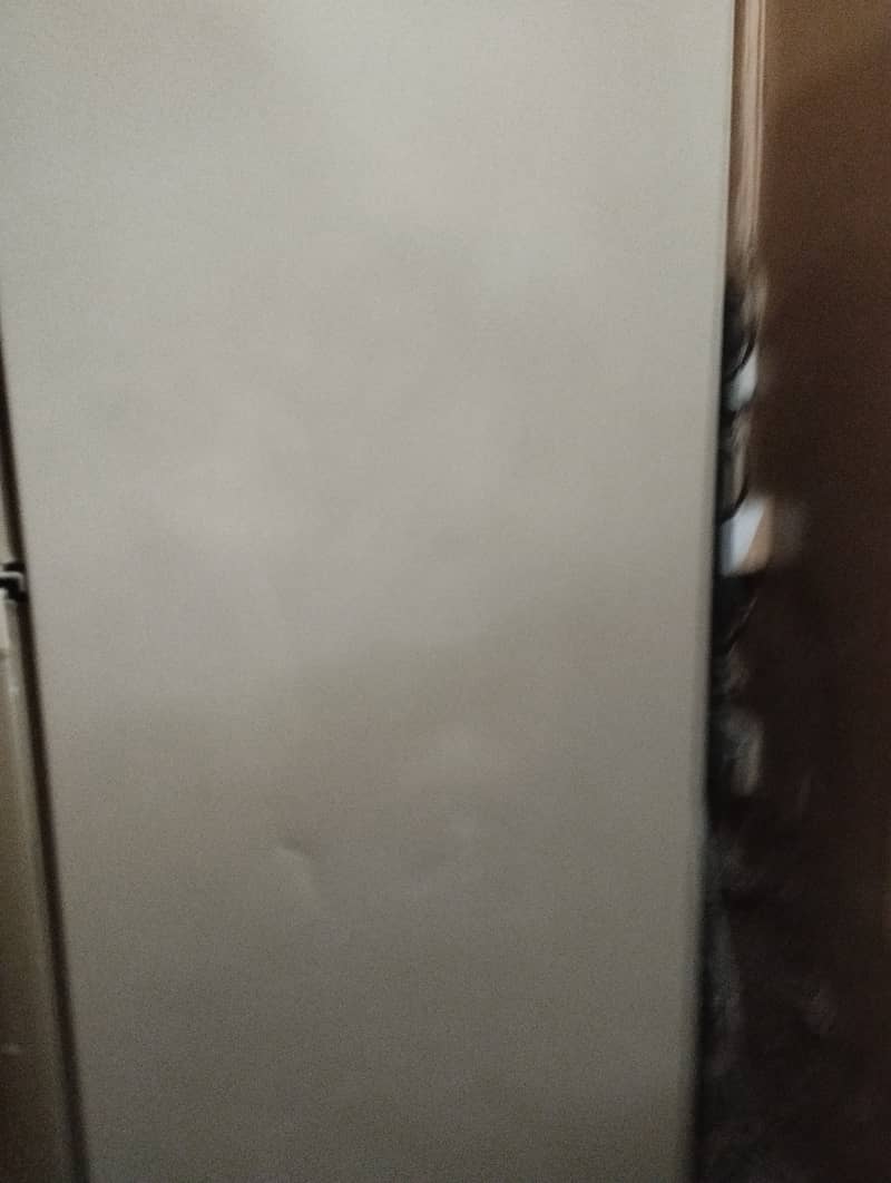 Dawlance 2-Door Refrigerator – Excellent Working Condition 1