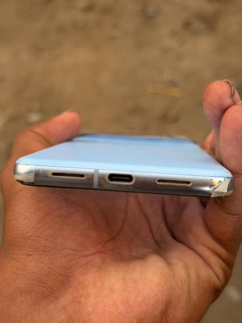 Google Pixel 8 Pro 0