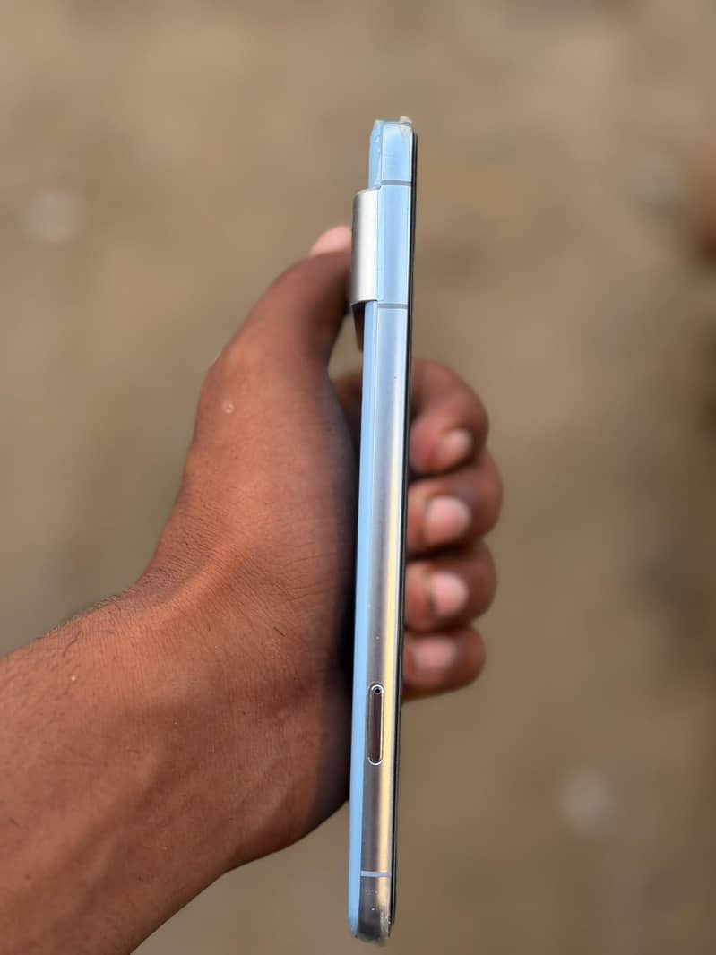 Google Pixel 8 Pro 6