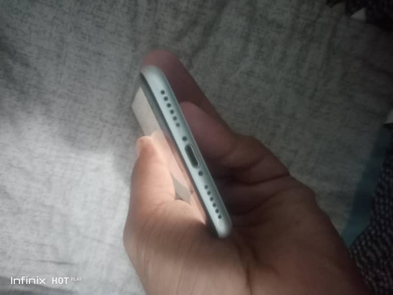 Apple iPhone SE 2