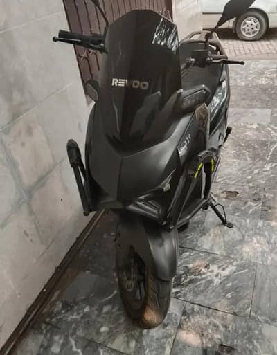 revoo E52