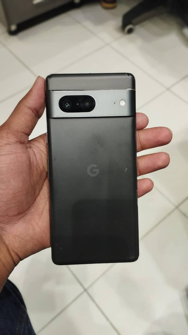 Google Pixel 7 3