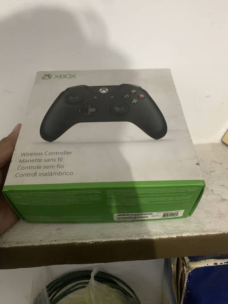 Xbox One Controller original with headset 0