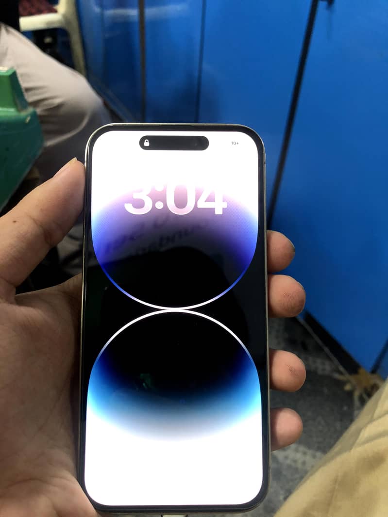 IPHONE 14 PRO 1