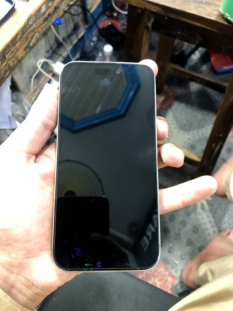 IPHONE 14 PRO 2