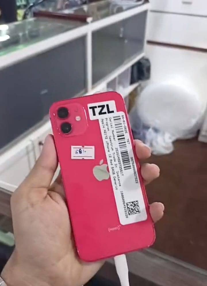 Apple iPhone 12 3