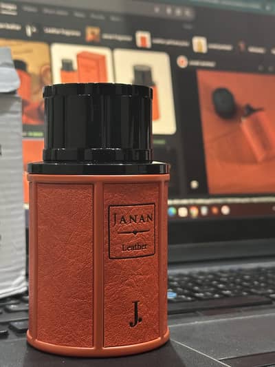 Janan leather T for sale few ML down