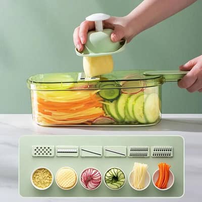 Vegetable cutter with 6 different blades