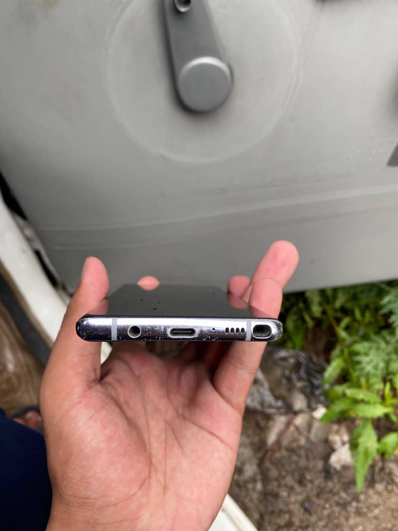 Samsung Mobile Note 8 4