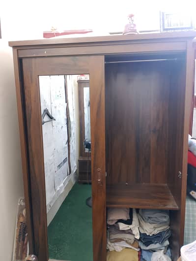 2 door wardrobe