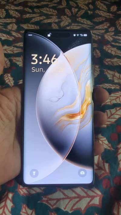 Tecno CAMON 30S