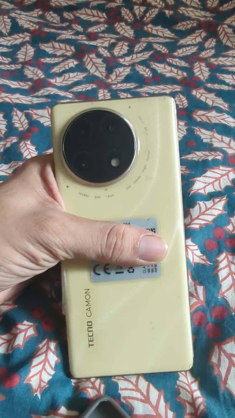 Tecno CAMON 30S 1