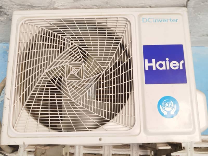 Good condition AC 4