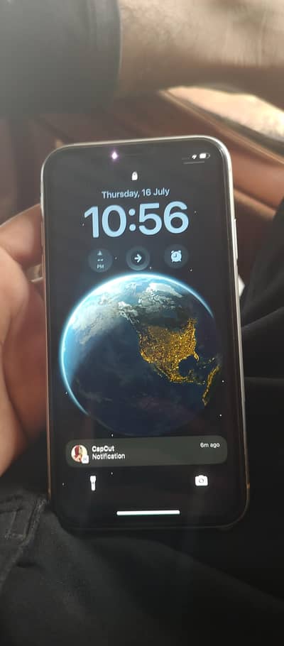Apple iPhone XR