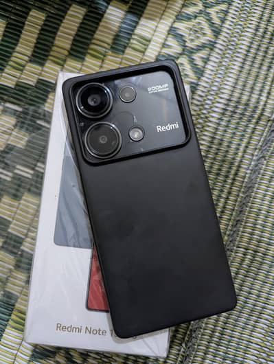 Xiaomi Redmi Note 13 Pro