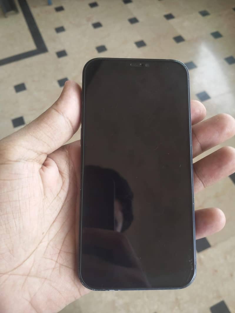 Apple iPhone 12 5