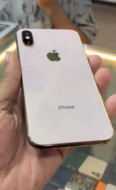 Apple iPhone XS Golden