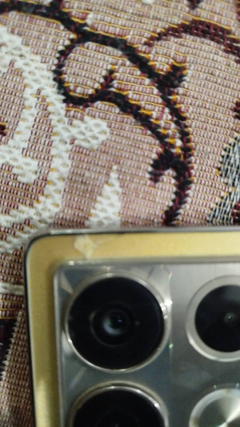 Infinix Note 40 5