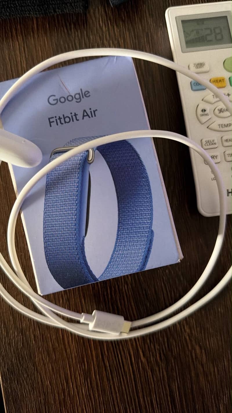 Google Fitbit Air 3