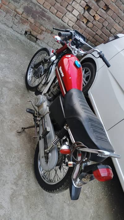 Honda 125 2011