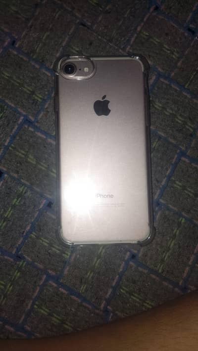 Apple iPhone 7