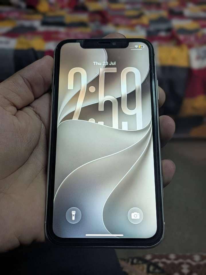 Apple iPhone 11 3