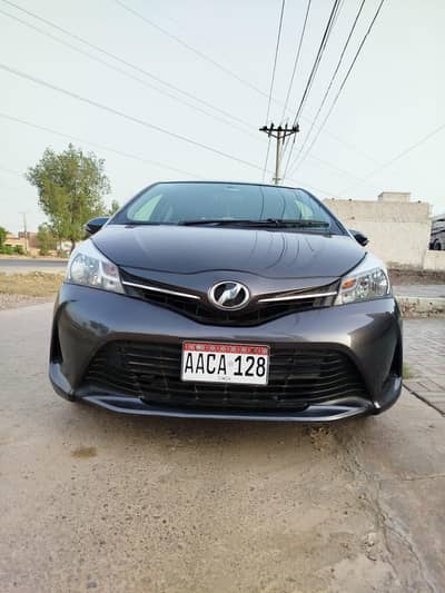 Toyota Vitz 2014
