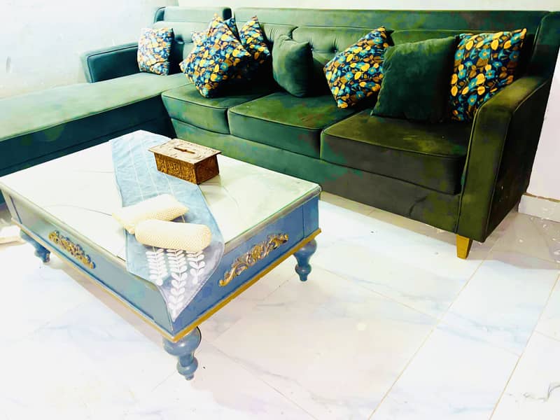 L shape sofa & center table 0