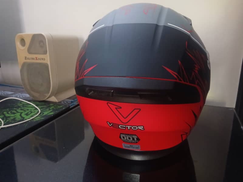 Vector VT253 Helmet 2