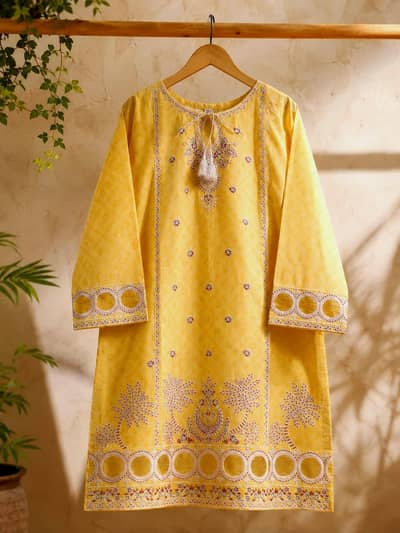 August Discount On All Embroidery Suits