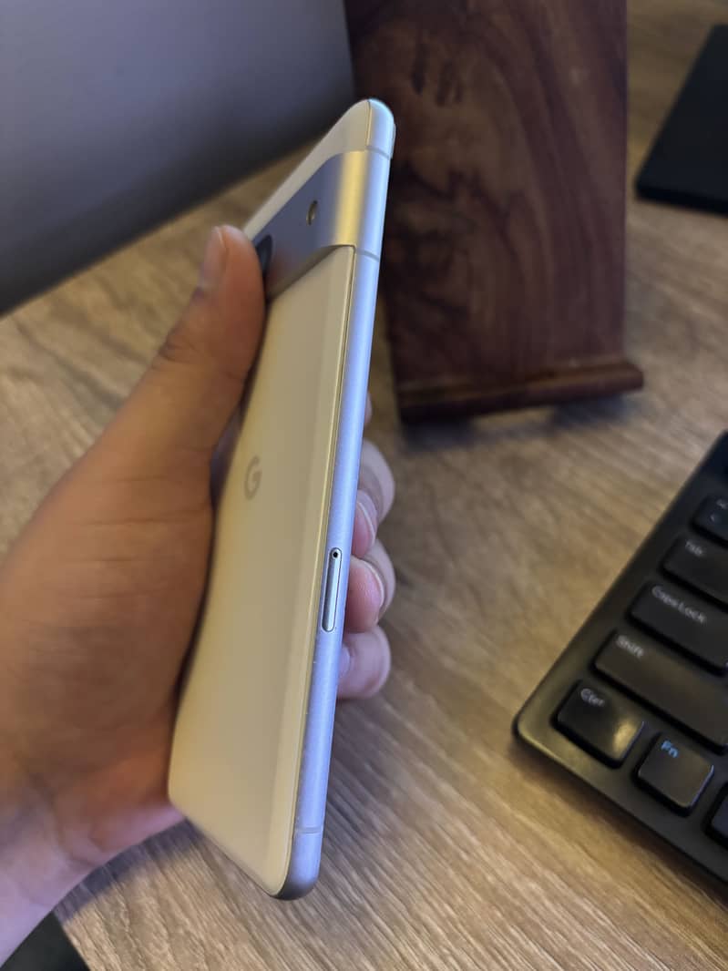 Google Pixel 7 3