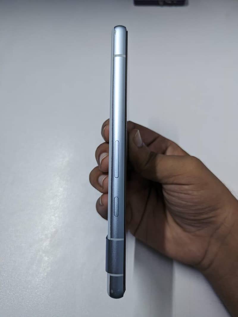 Google Pixel 7A 1