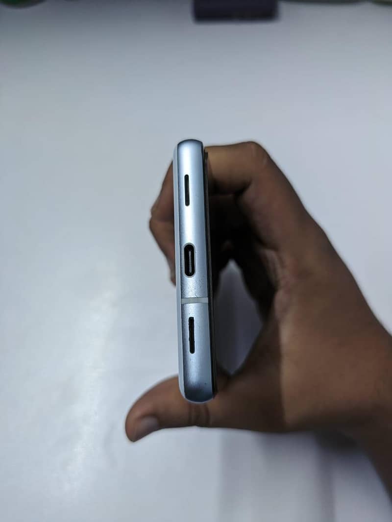 Google Pixel 7A 4
