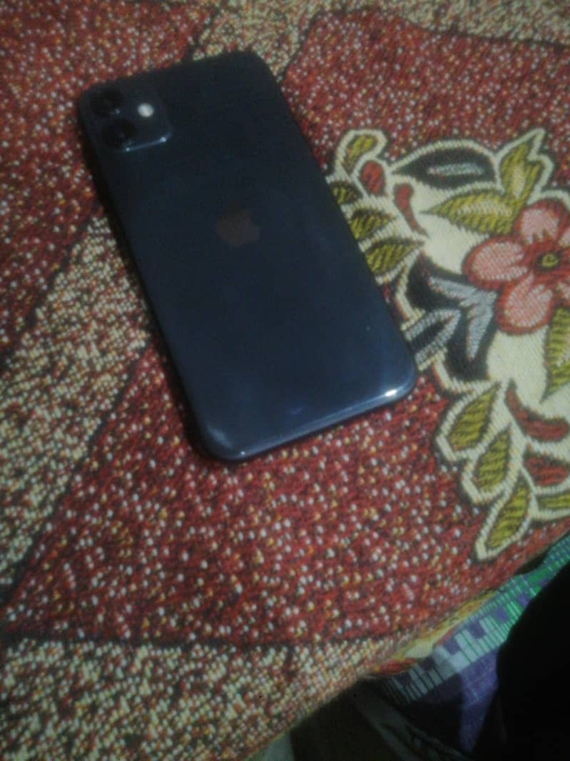 Apple iPhone 11 2