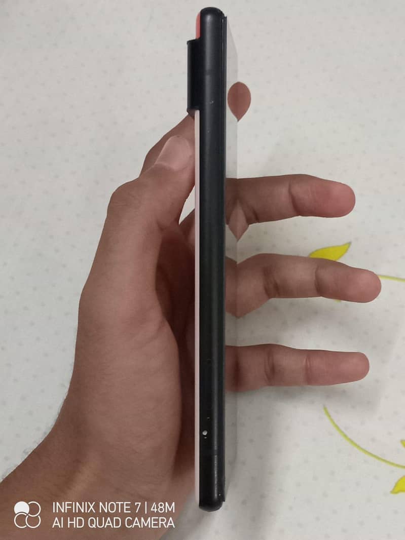 Google Pixel 6 4