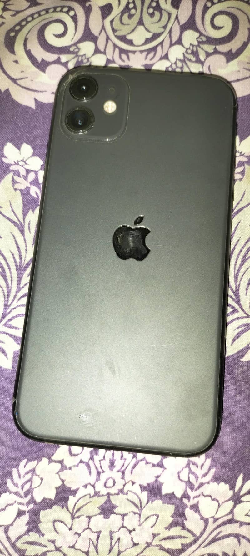 Apple iPhone 11 0