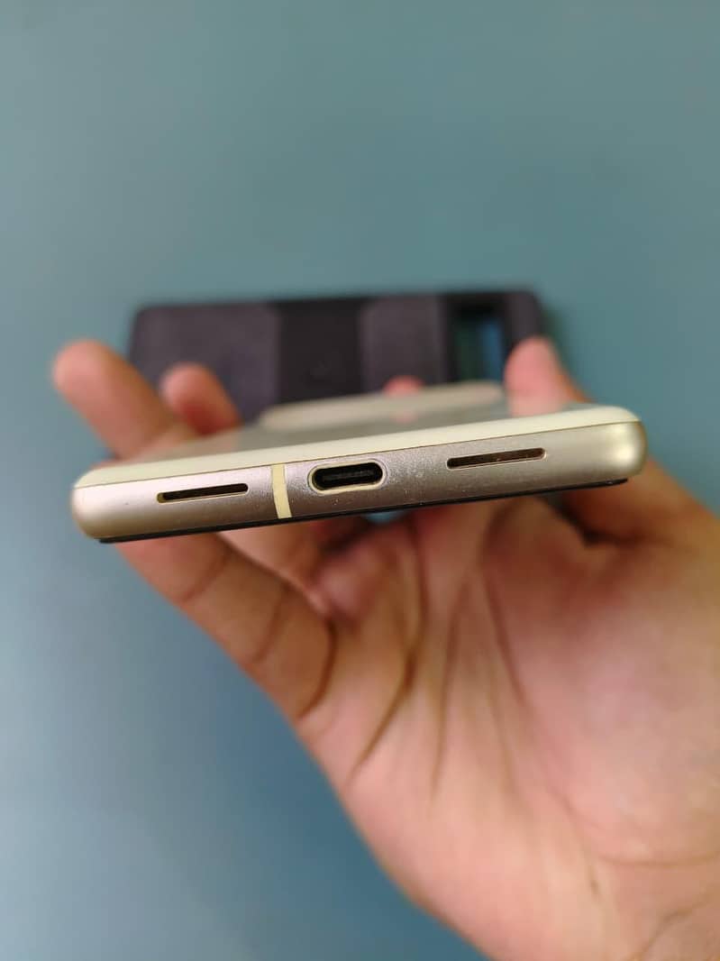 Google Pixel 7 2