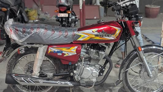 Unique UD 125 2026