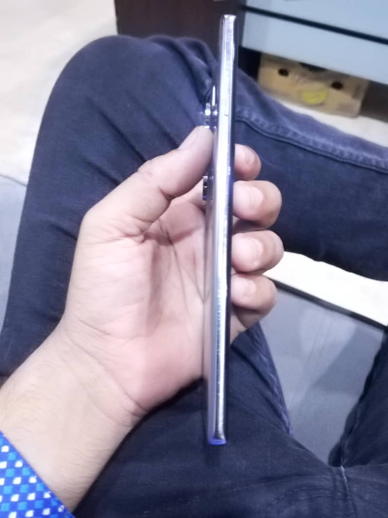 Tecno CAMON 40 Pro 3