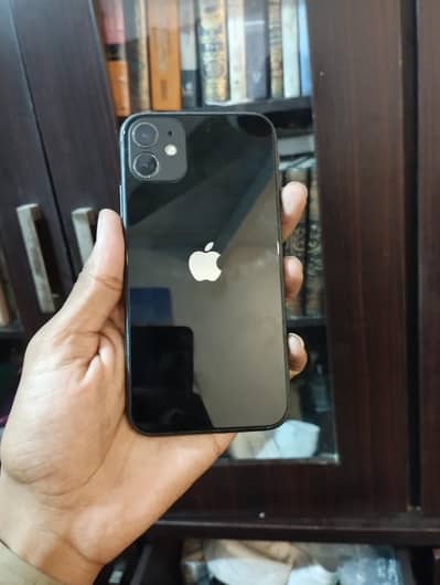 iPhone 11 pta approved all ok only back glass Cheng