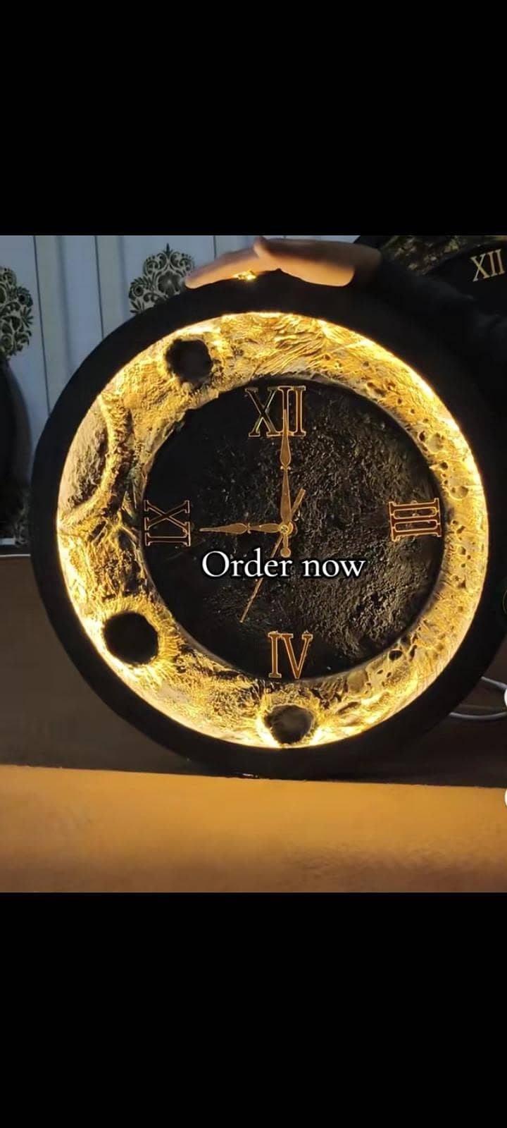 MOON CLOCK 1