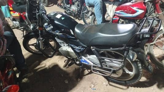 Suzuki gs 150 2018 model alloy wheel
