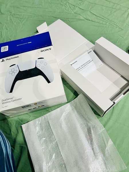 Playstation 5 Controller 3
