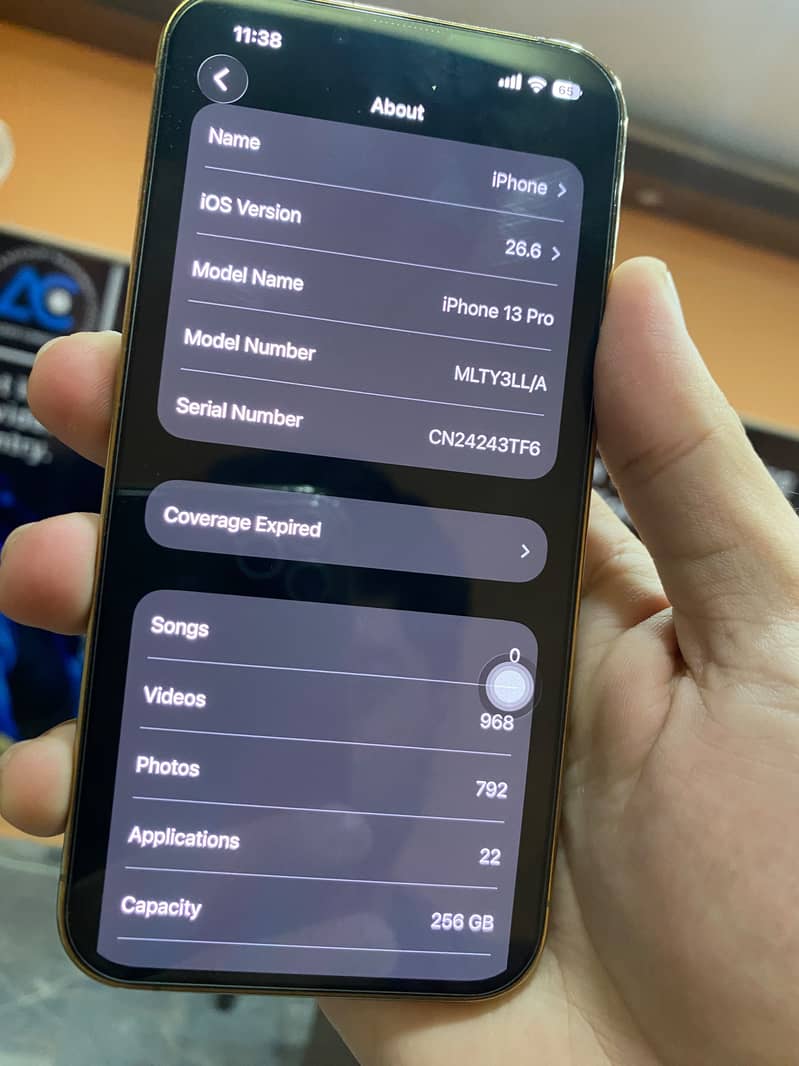 Apple iPhone 13 Pro 2