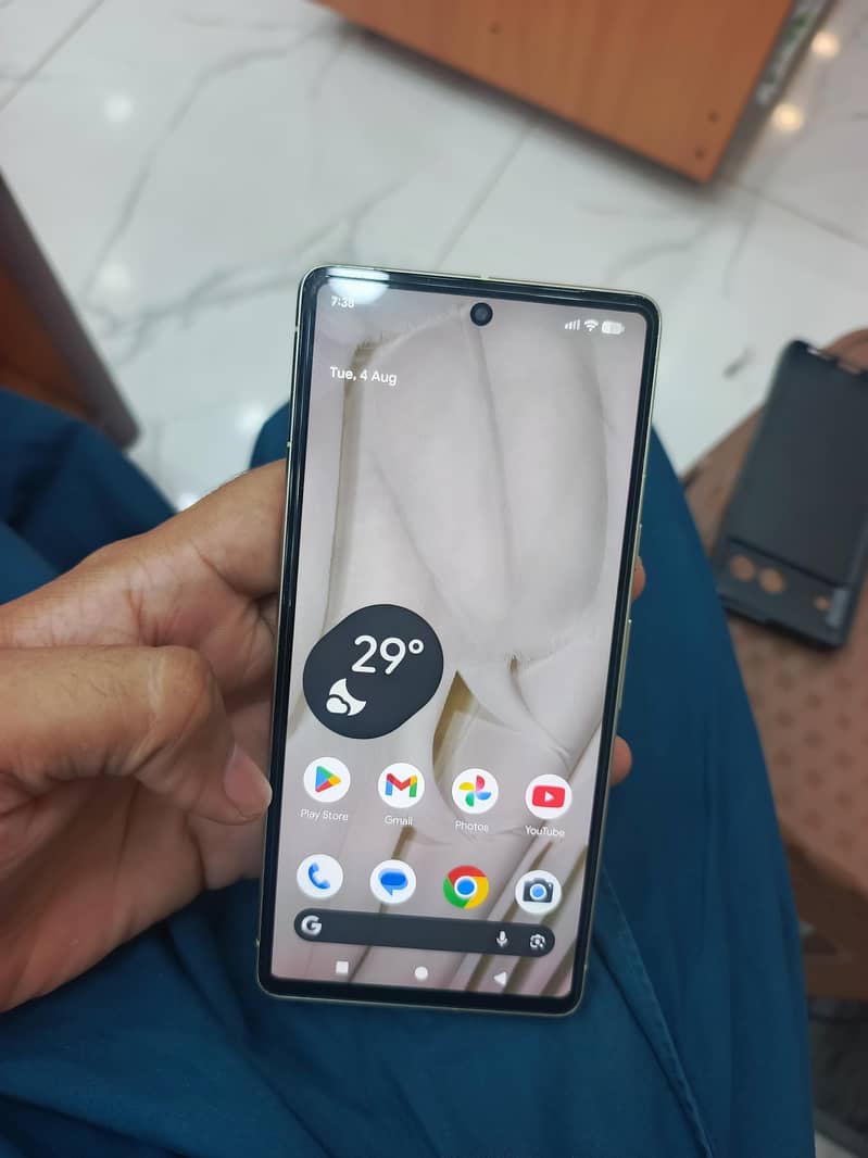 Google Pixel 7 2