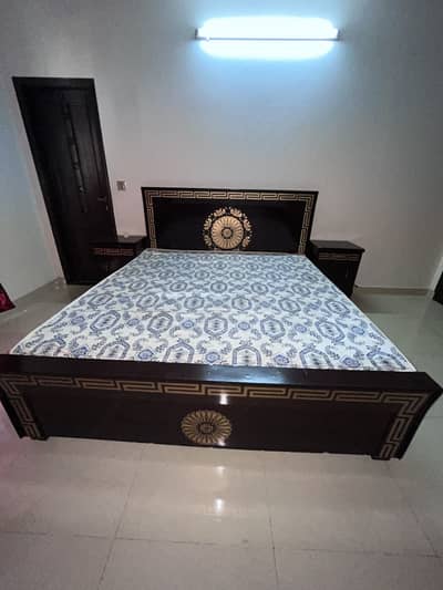 Master Bed with Side Tables and Dressing Table.