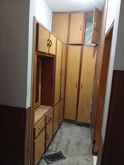 5Marla full house for rent lower 1bad attached bathroom TV launch drawing room kitchen and upper portion 1bad attached bathroom TV launch store roof