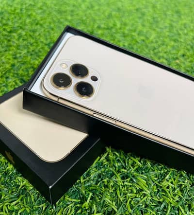 Apple iPhone 13 Pro 128 gb non pta my WhatsApp number 0329.4868571